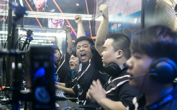 也为三人篮 也为三人篮