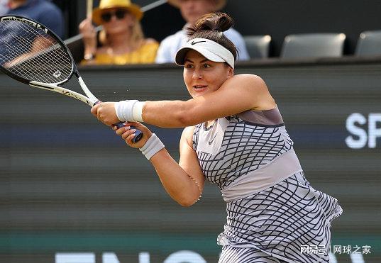 恢复良好！西媒：回归后首次连场踢满 皇马满意阿拉巴的恢复情况.