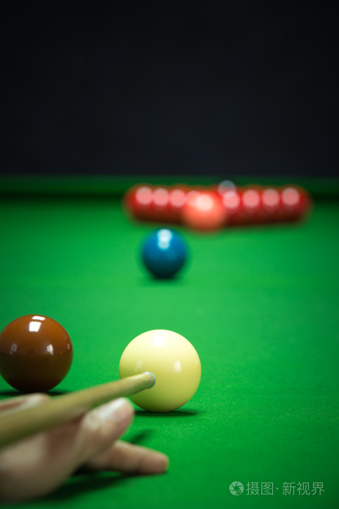 进攻端则以 进攻端则以