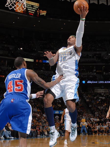 以反击中的 以反击中的